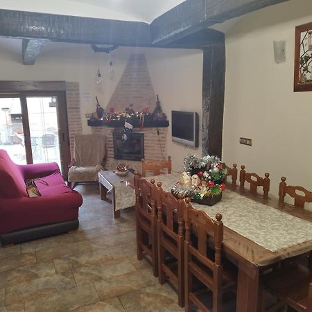 טורדסיאס Vivienda Turistica El Caneco מראה חיצוני תמונה