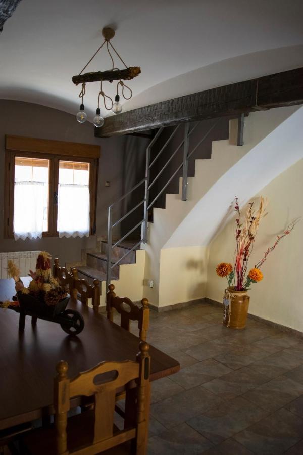 טורדסיאס Vivienda Turistica El Caneco מראה חיצוני תמונה